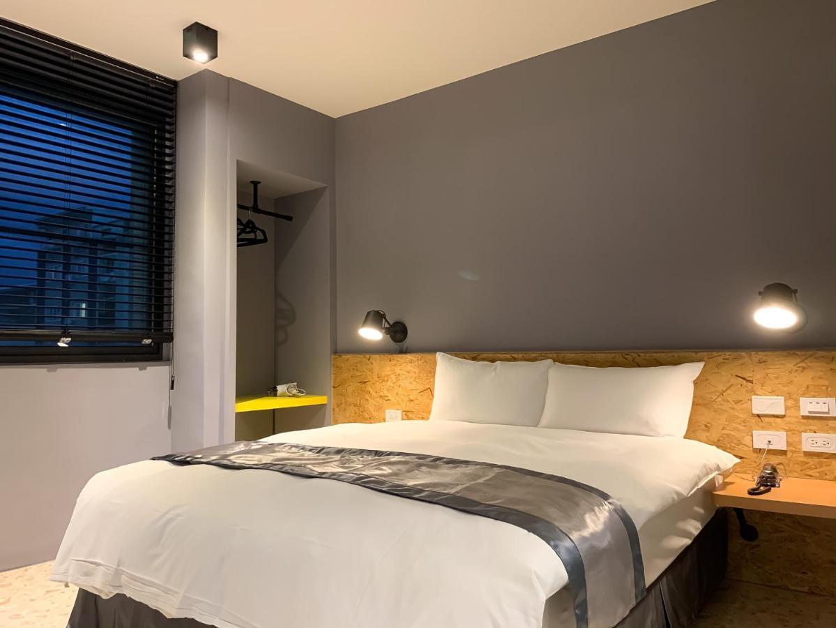 Raise Hotel Tajcshung Kültér fotó